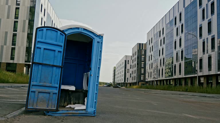 Best Deluxe Portable Toilet Rental  in Dunn Loring, VA